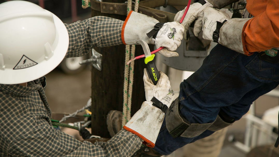 Skinning Knives - MADI Lineman Tools