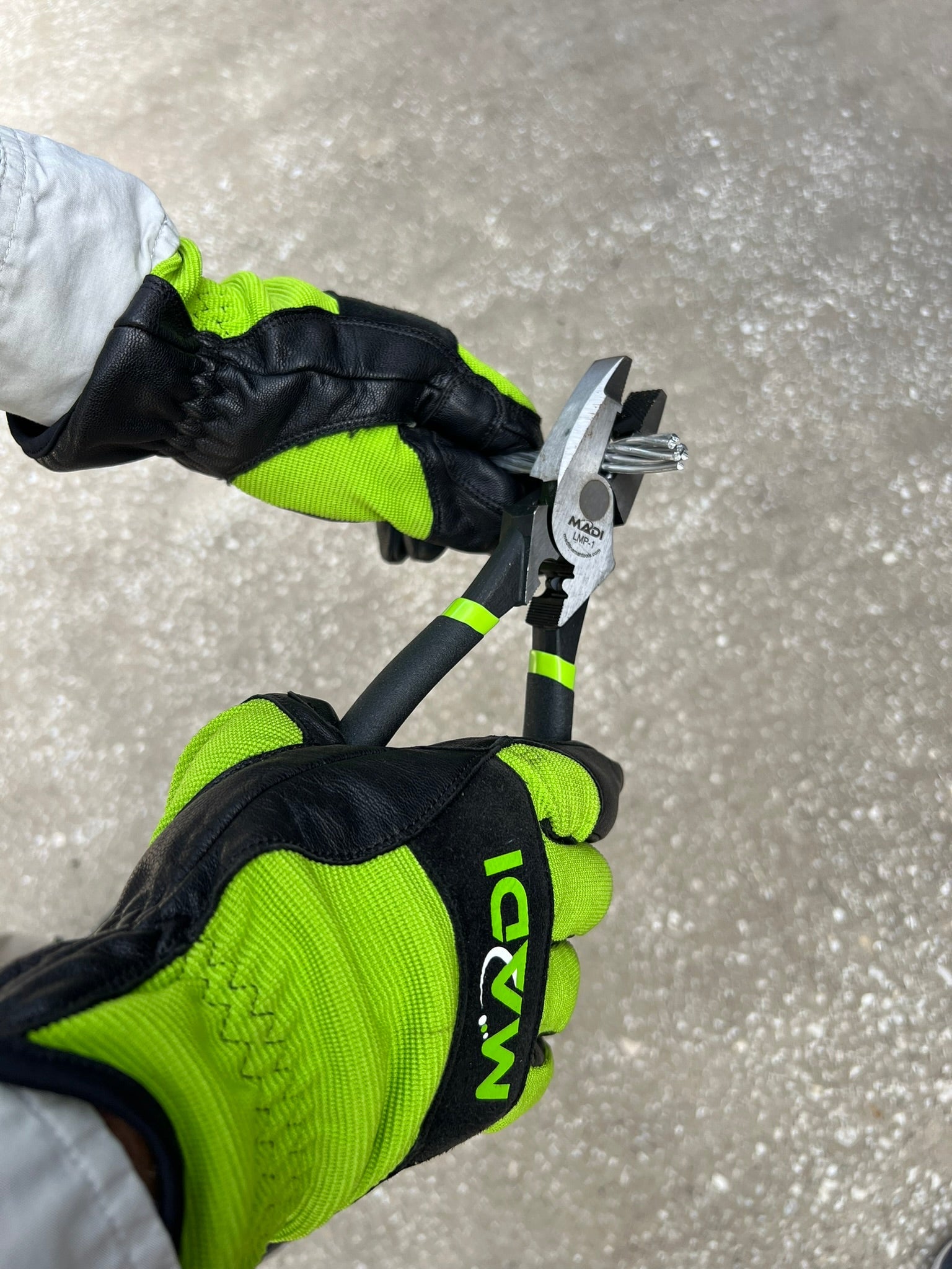 9″ High Leverage Lineman Pliers - MADI Lineman Tools