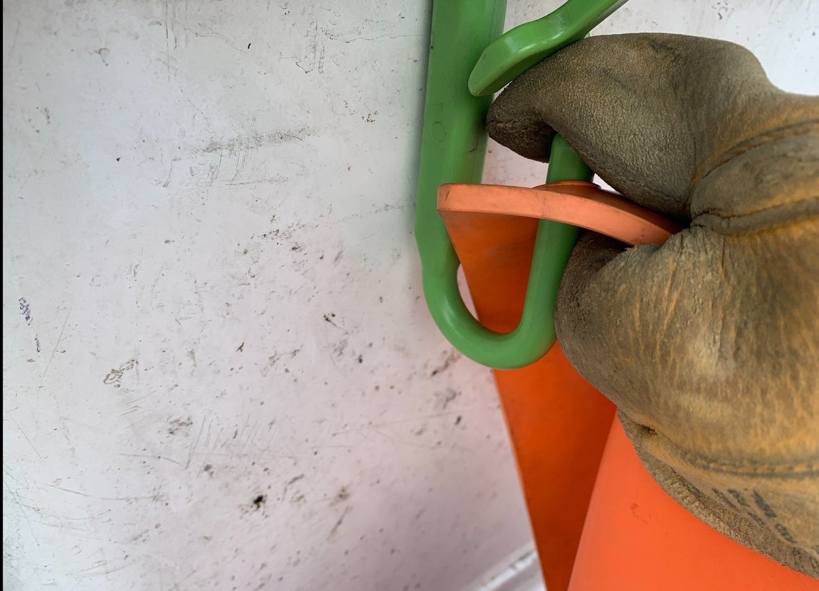 3" Safety Bucket Hook with Standard Capacity