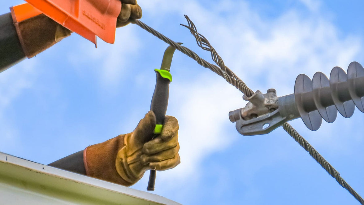 Fixed Pointed Blade Skinning Knife - MADI Lineman Tools