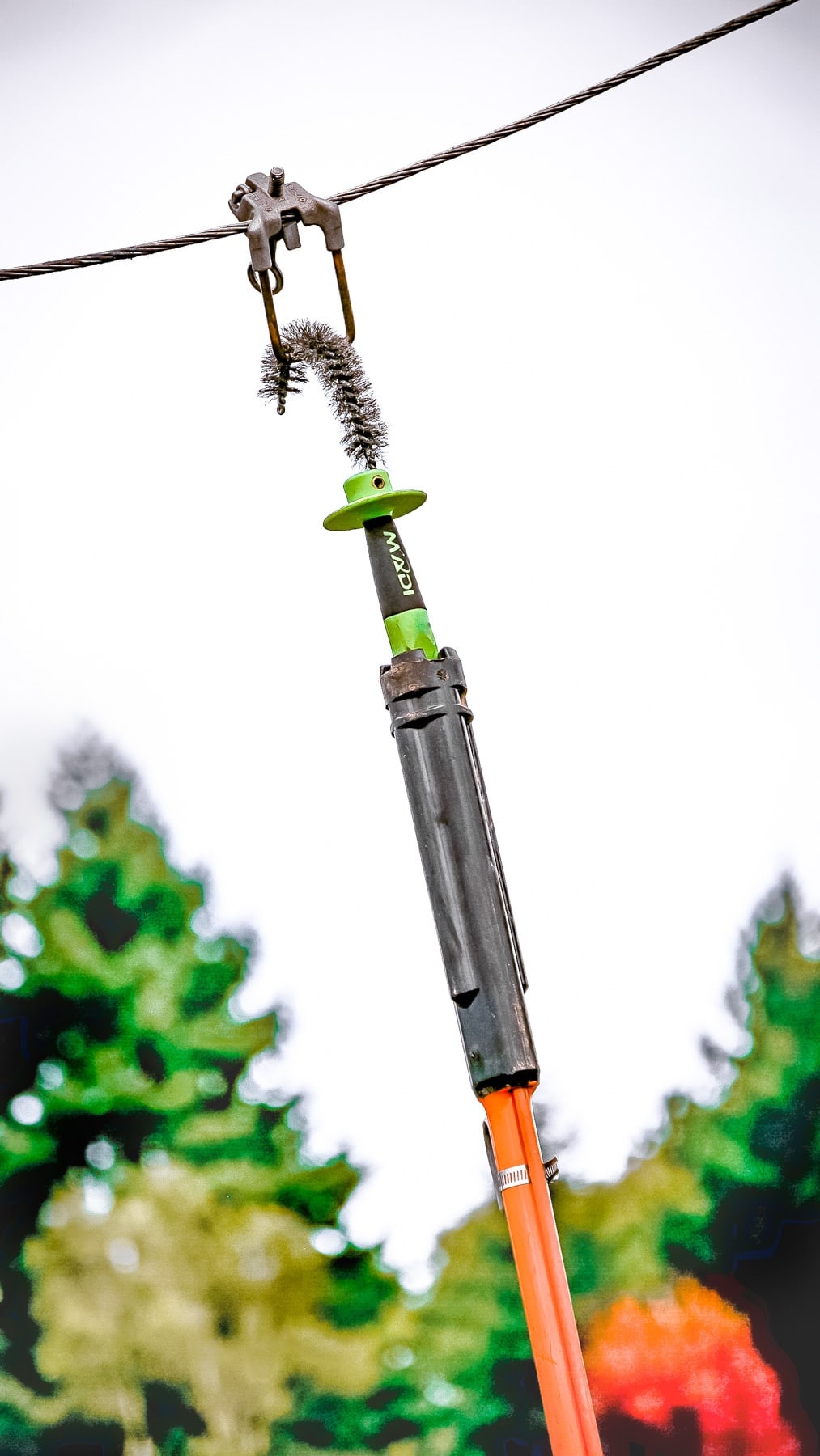 Hand J Wire Brush - MADI Lineman Tools