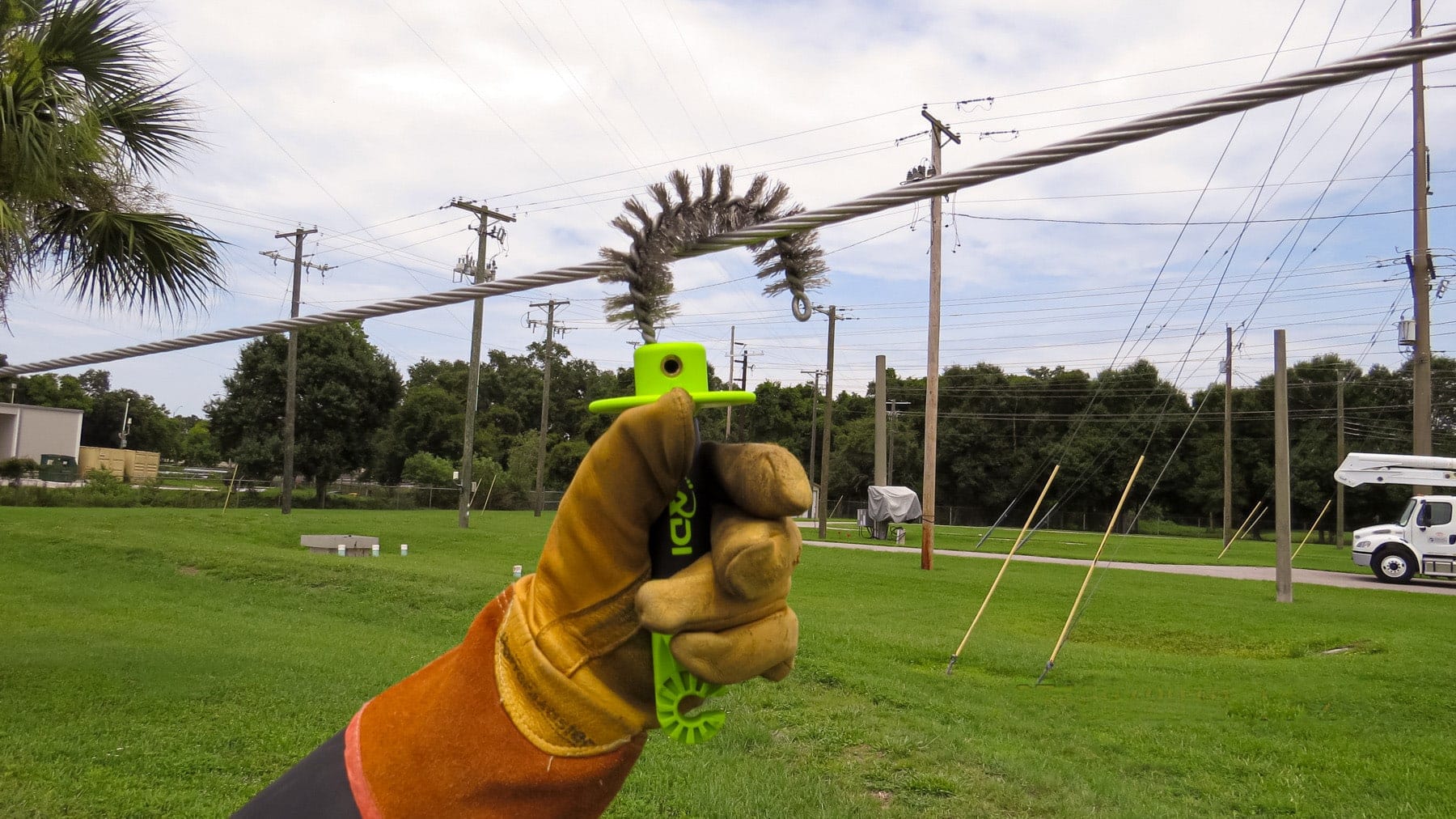 J Wire Brush Replacement - MADI Lineman Tools