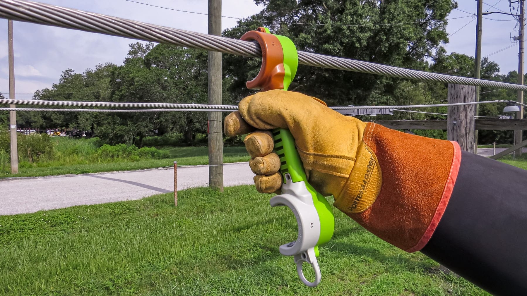 Large Wire Brush Replacement - MADI Lineman Tools