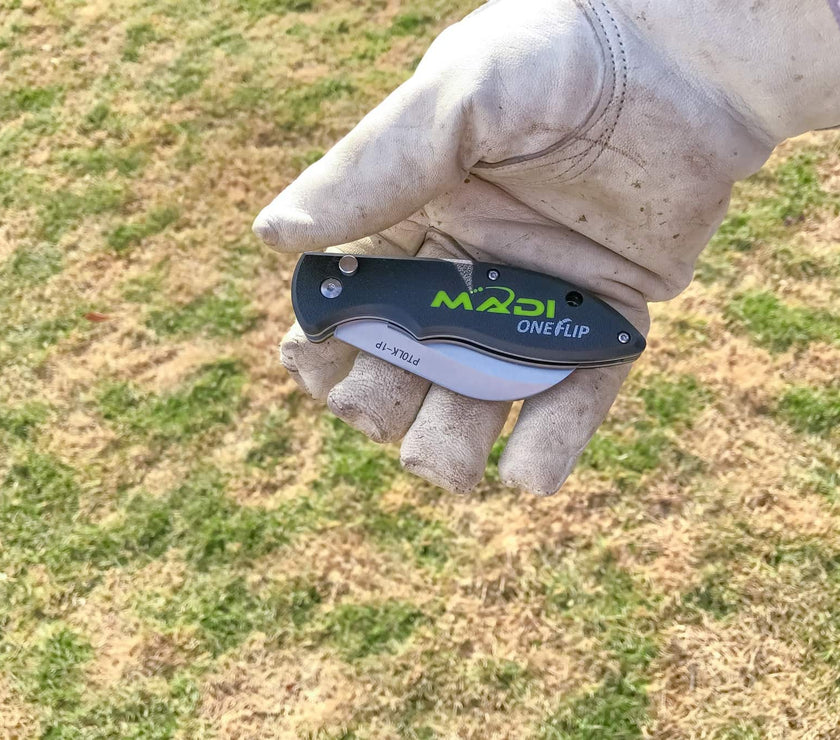 OneFlip™ Pointed Lineman Knife - MADI Lineman Tools