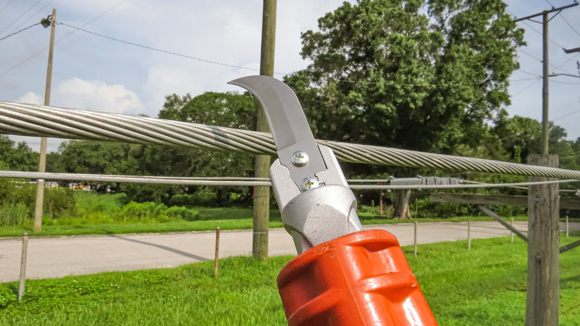 Universal/Shotgun Skinning Knife - MADI Lineman Tools